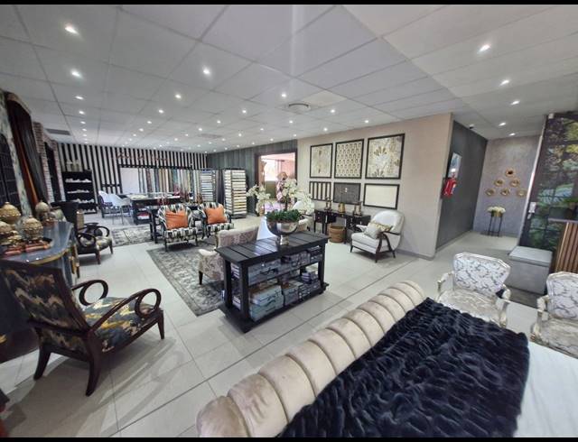 380M² RETAIL TO LET IN BEYERS PARK